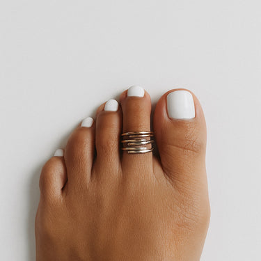 OVERLAP TOE RING - SILVER