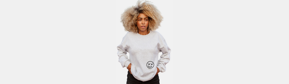 HOODIES & CREWNECKS
