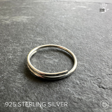 Sterling Silver Adjustable Overlap BIG Toe Ring. Slightly hammered to give texture and style.