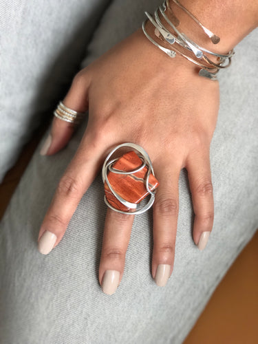 RED COAST WAVE RING